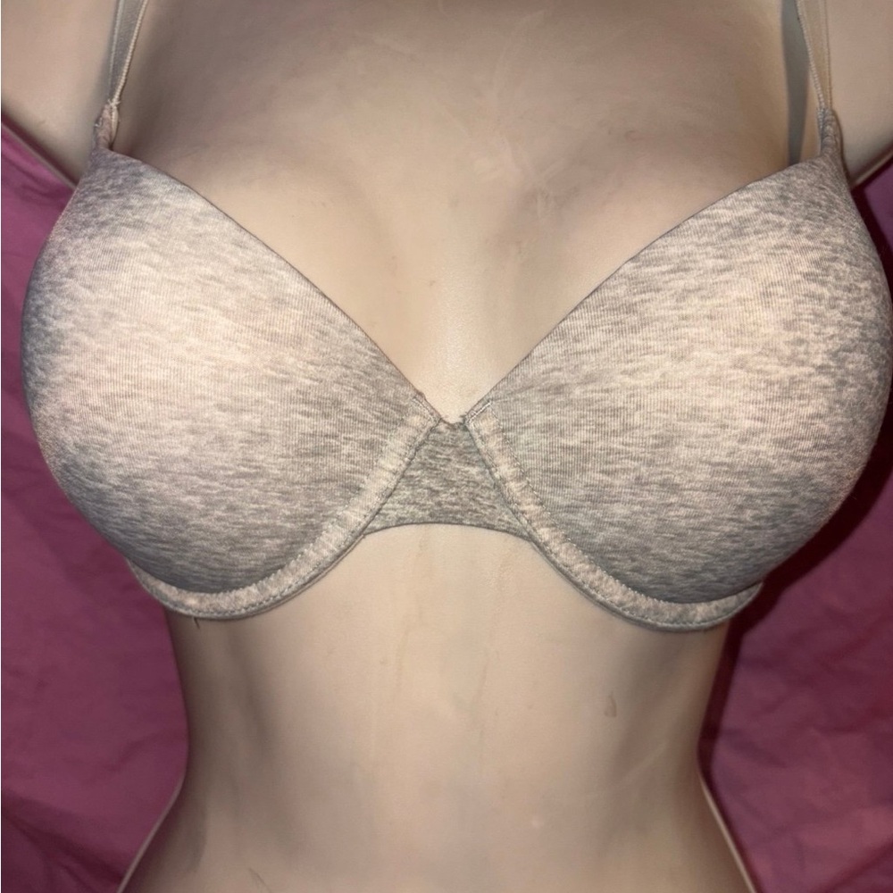 Victoria’s Secret bra